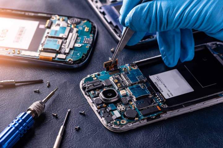 Réparateurs de smartphone expérimentés Gravigny